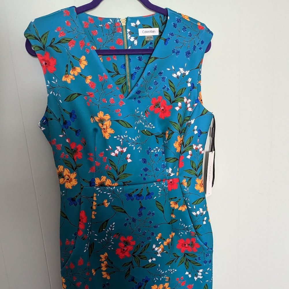 {Calvin Klein} Floral Dress